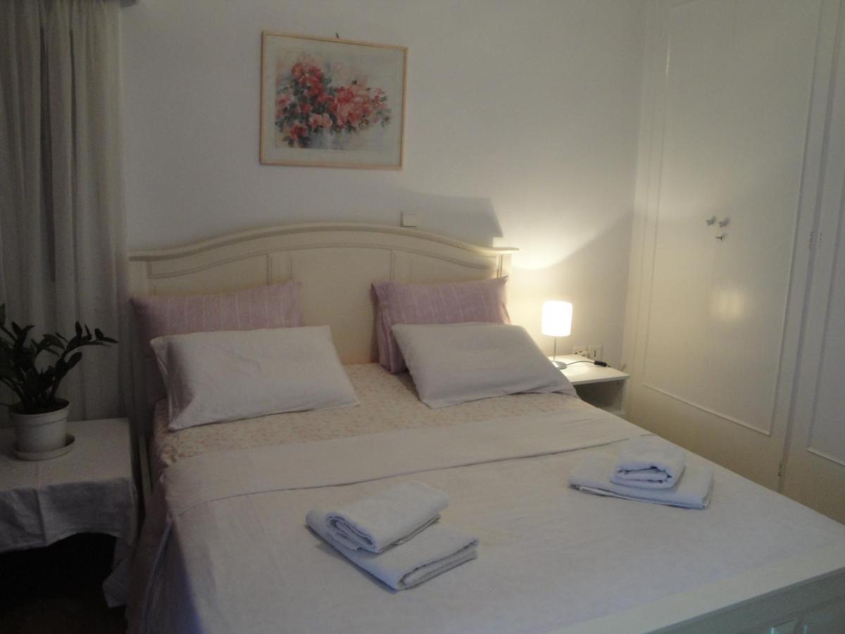 Flor De Mayo,Apt In Alimos Near The Sea Athens Ngoại thất bức ảnh